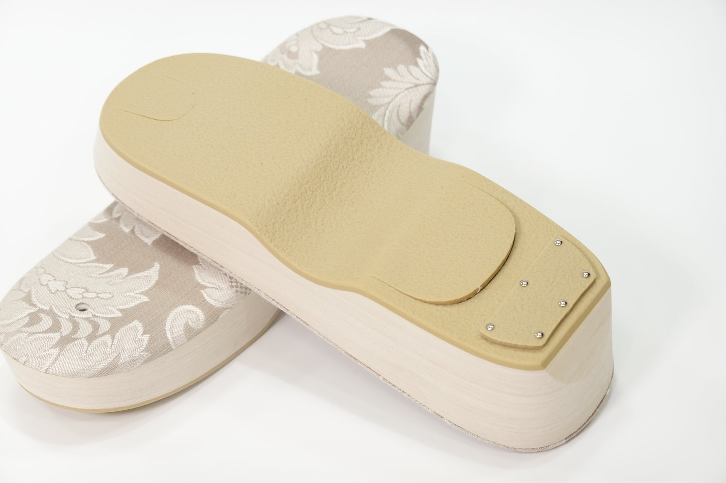 【衿秀】EVA 草履台 織地 ダマスク〈草履台単品〉Mサイズ