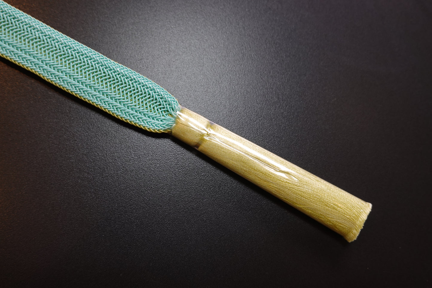 〈夏〉帯締め 高麗レース組 ドット柄 両面 切り房〈水色×黄色系〉【衿秀】