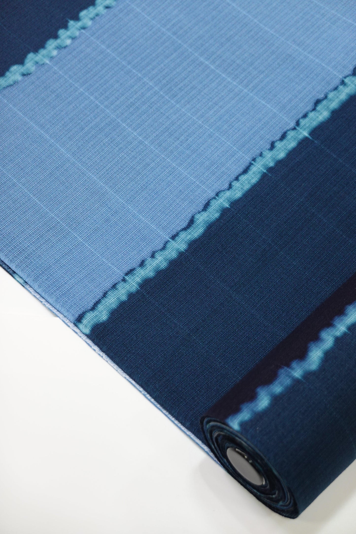 【誉田屋源兵衛】浴衣地『熨斗目』ブルー グレー - きものKUREHA