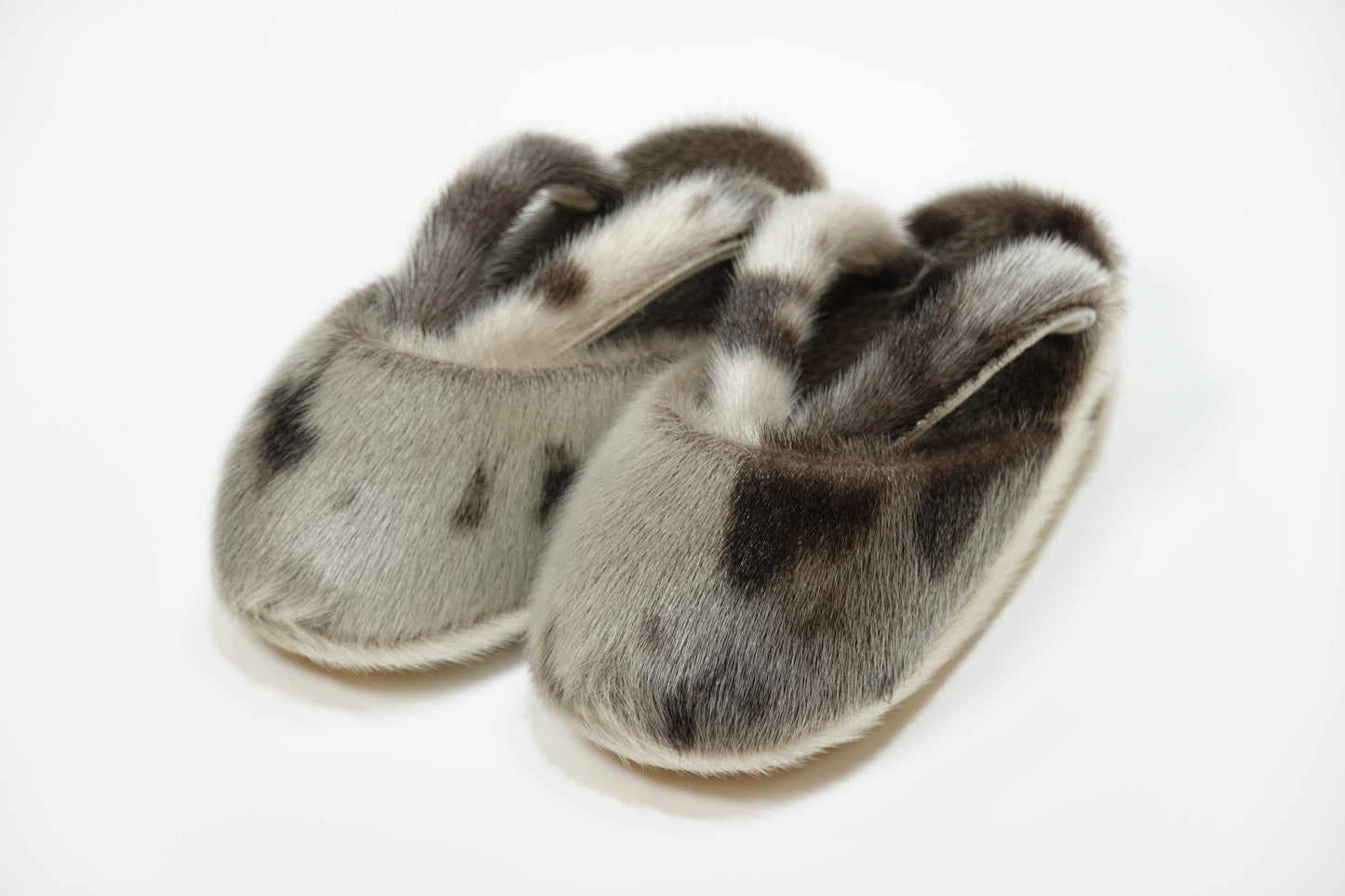 防寒草履【襟の衿秀】アザラシ フリーサイズ - きものKUREHA