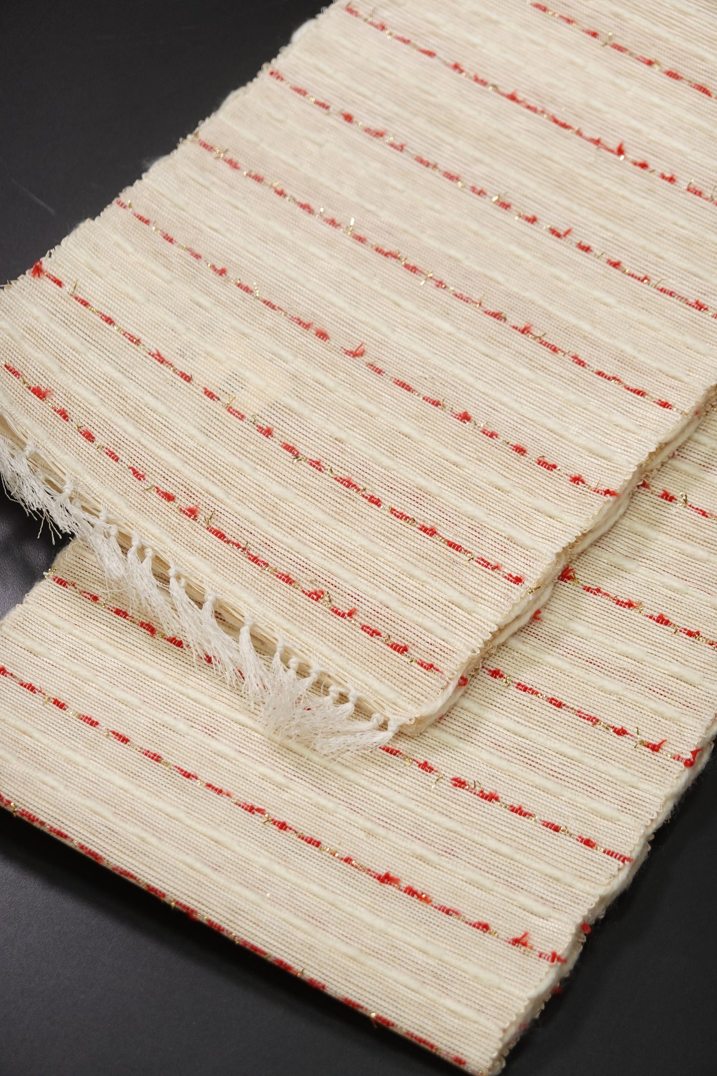 2/7入荷【誉田屋源兵衛】芭蕉段織 半巾帯 白