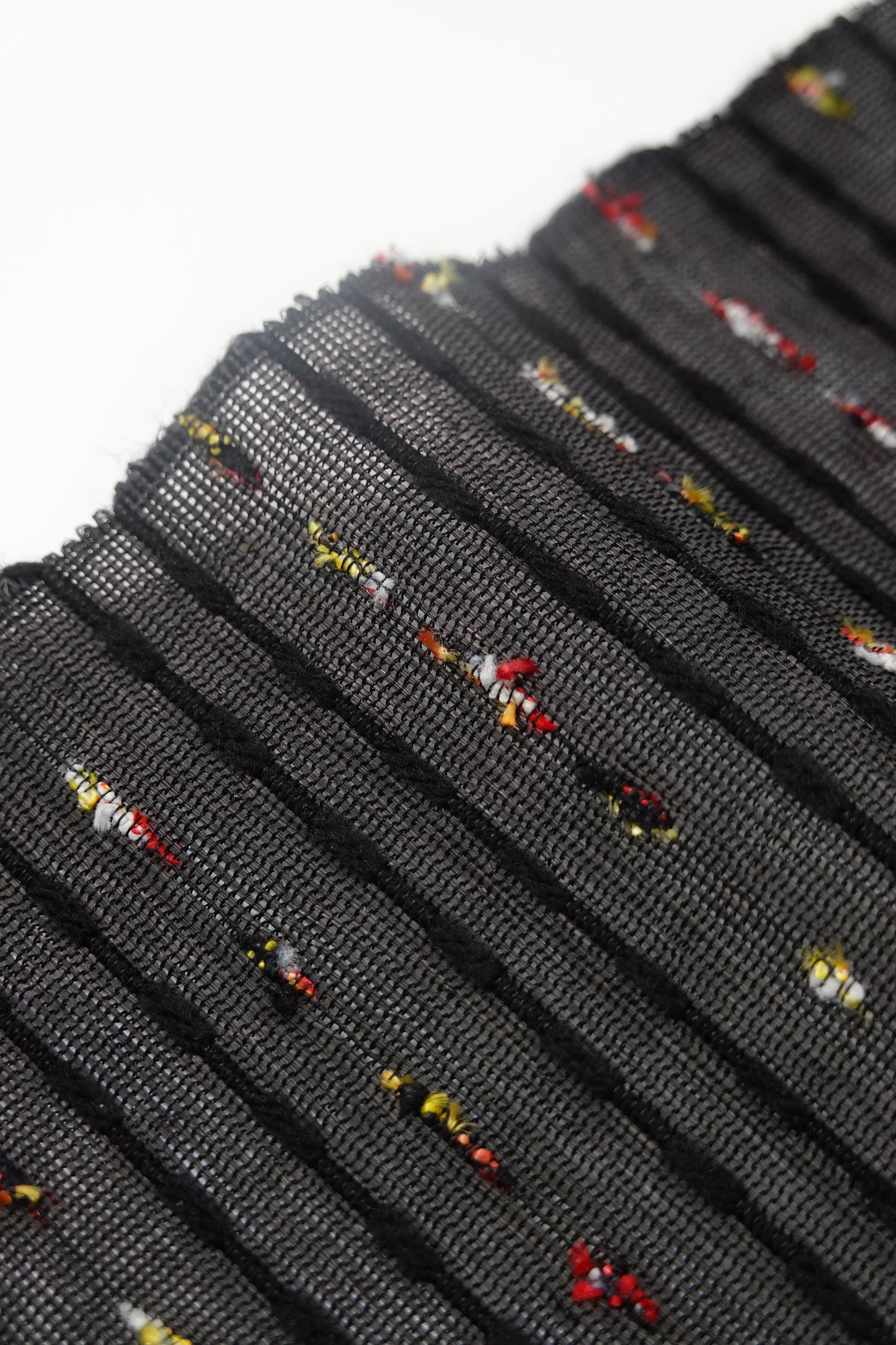 2/7入荷【誉田屋源兵衛】芭蕉段織 半巾帯 黒