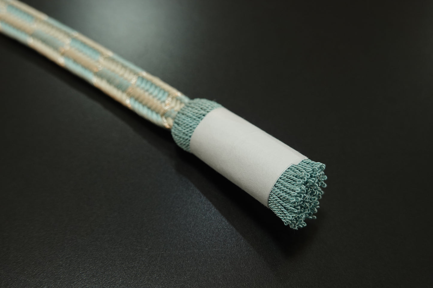 〈翠嵐工房〉帯締め 御岳組 市松 銀糸入り 水色 撚り房