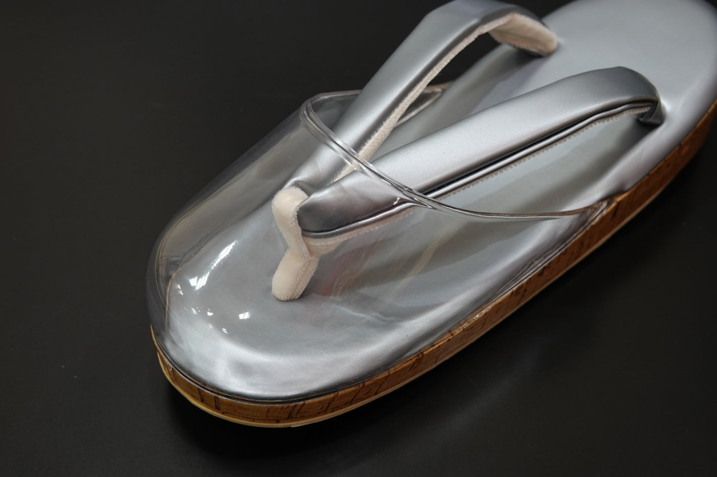 【襟の衿秀】雨草履 合皮 グレー Ｌ 時雨履き