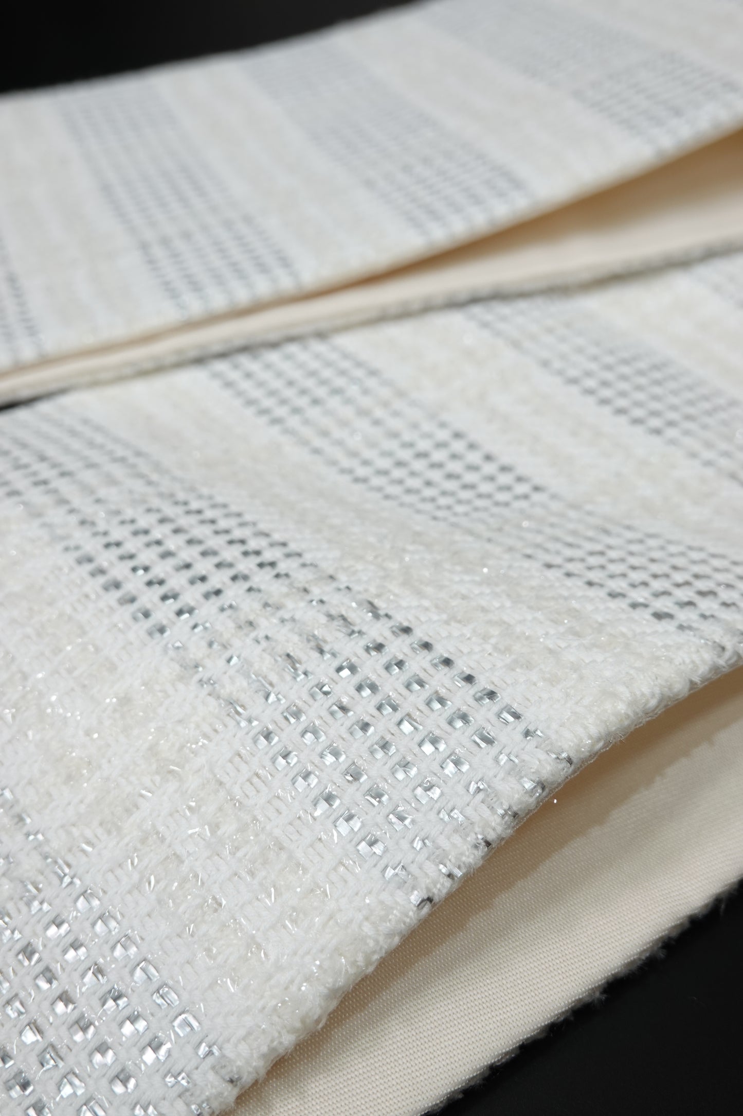 [Hondaya Genbei] Basho Horn-shaped Half-Width Obi, Off-White
