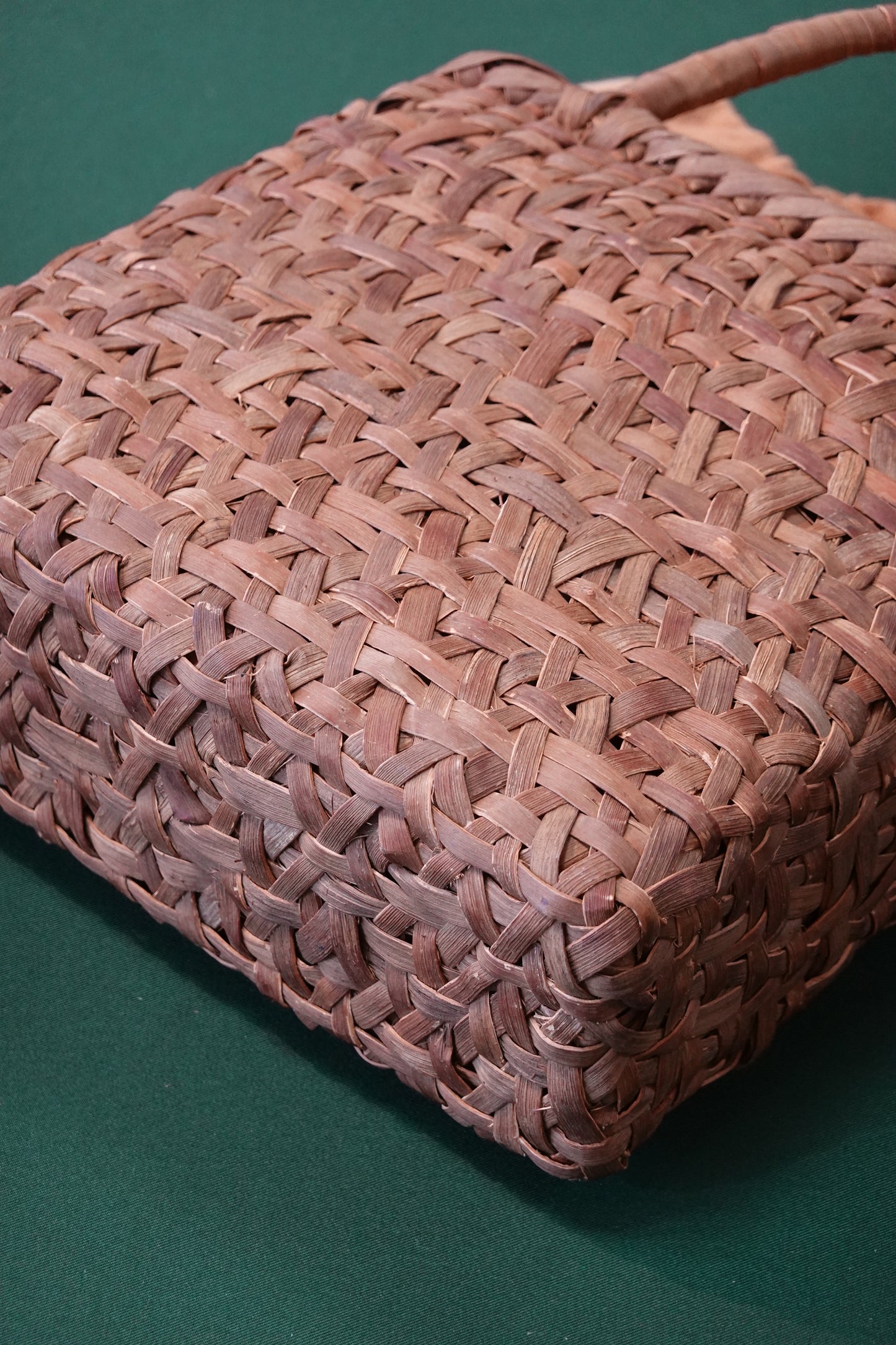 [KOMKRIT Workshop] Bamboo Basket Bag, Natural Color, SACRA, Purveyor to the Thai Royal Family