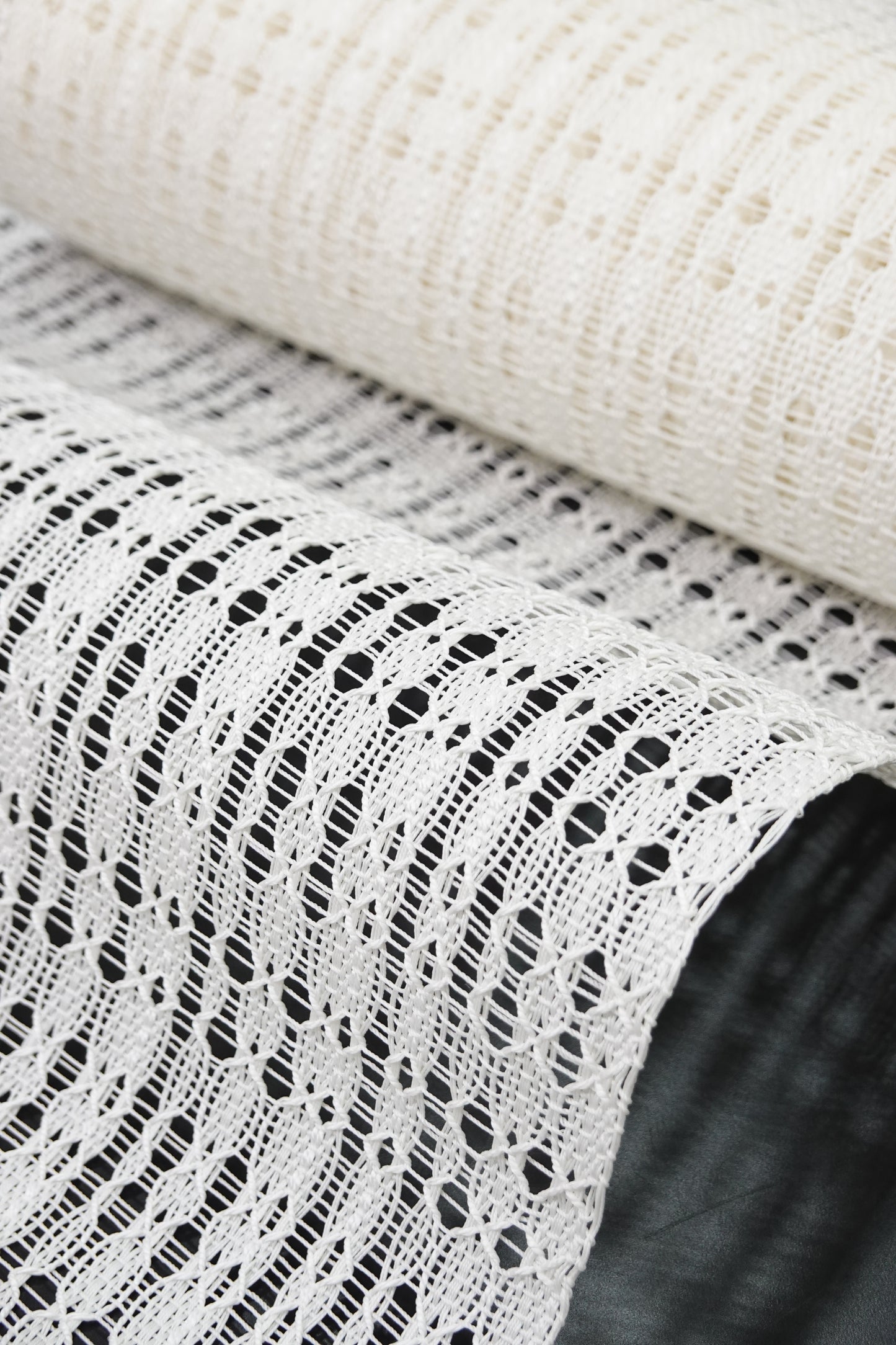 Kawaguchi Textiles - Hemp Kasuri Obi, 8-inch Nagoya Obi, Horizontal Stripe Check