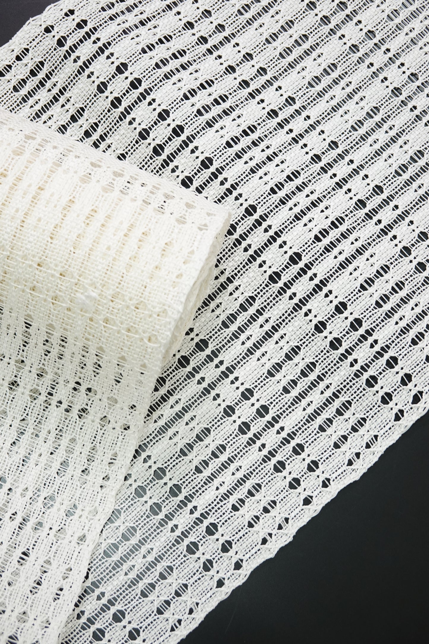 Kawaguchi Textiles - Hemp Kasuri Obi, 8-inch Nagoya Obi, Horizontal Stripe Check