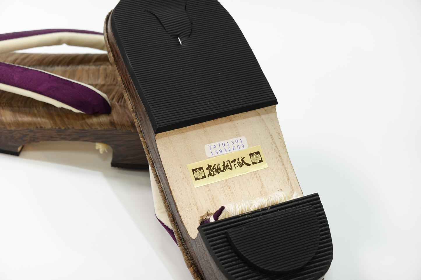 〈桐台〉畳表 下駄草履 紫 Mサイズ