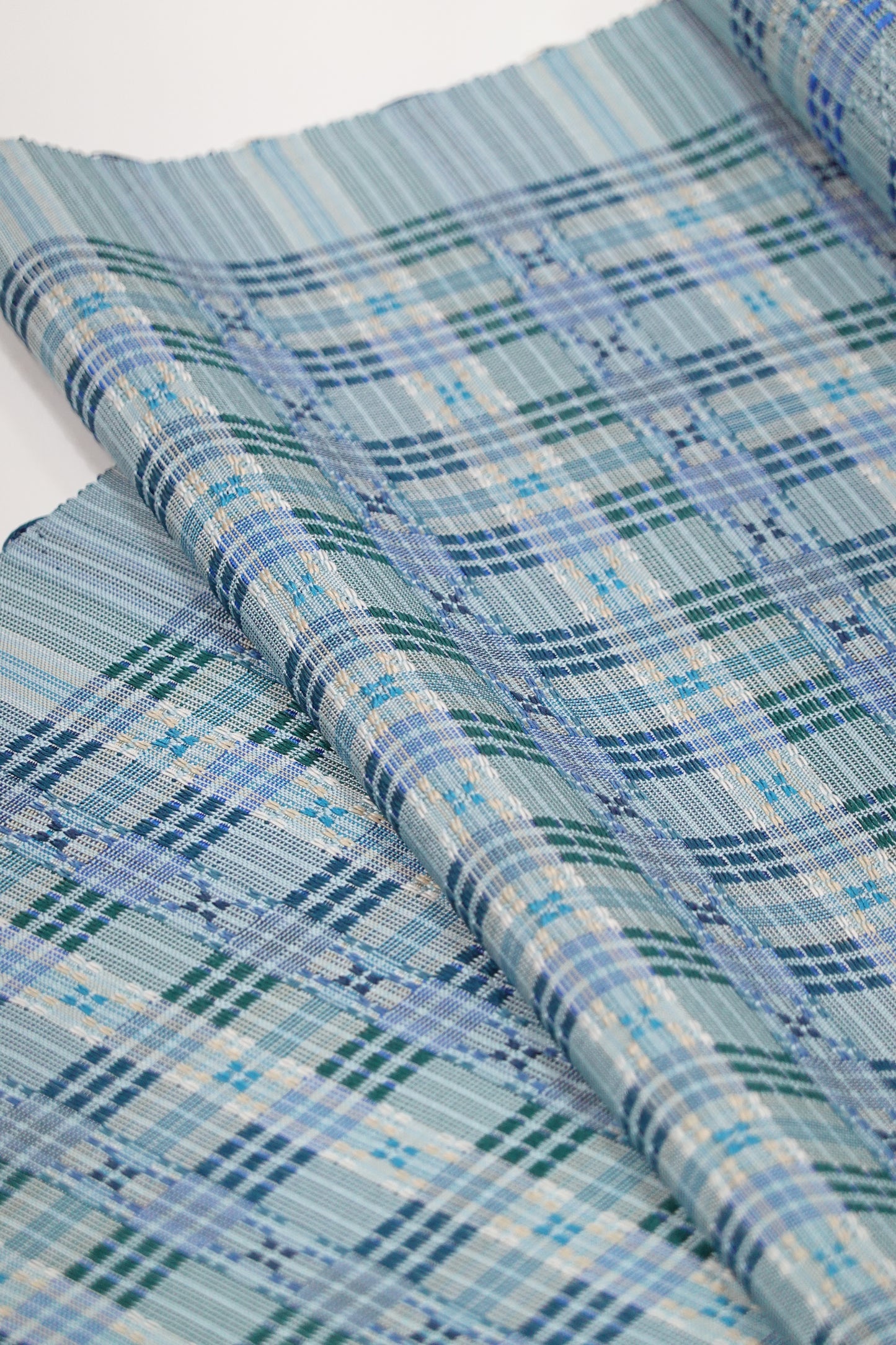 美しいキモノ2025年秋号掲載【首里織】やしらみ花織 九寸名古屋帯【上間ゆかり】