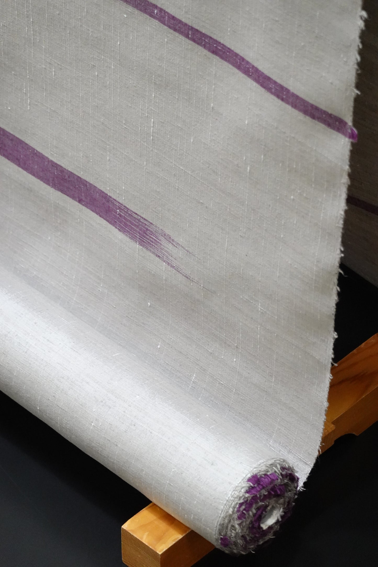 【伊那紬】霞絣の段 真綿紬 着尺 グレー地に紫【久保田織染工業】