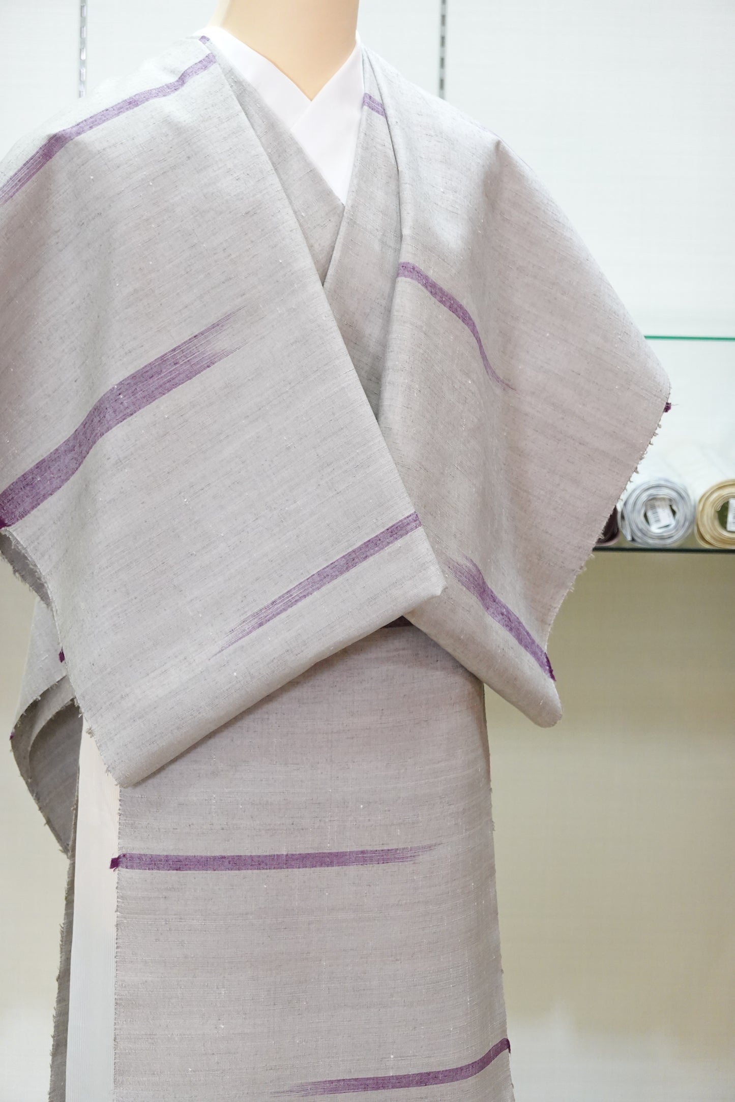 【伊那紬】霞絣の段 真綿紬 着尺 グレー地に紫【久保田織染工業】