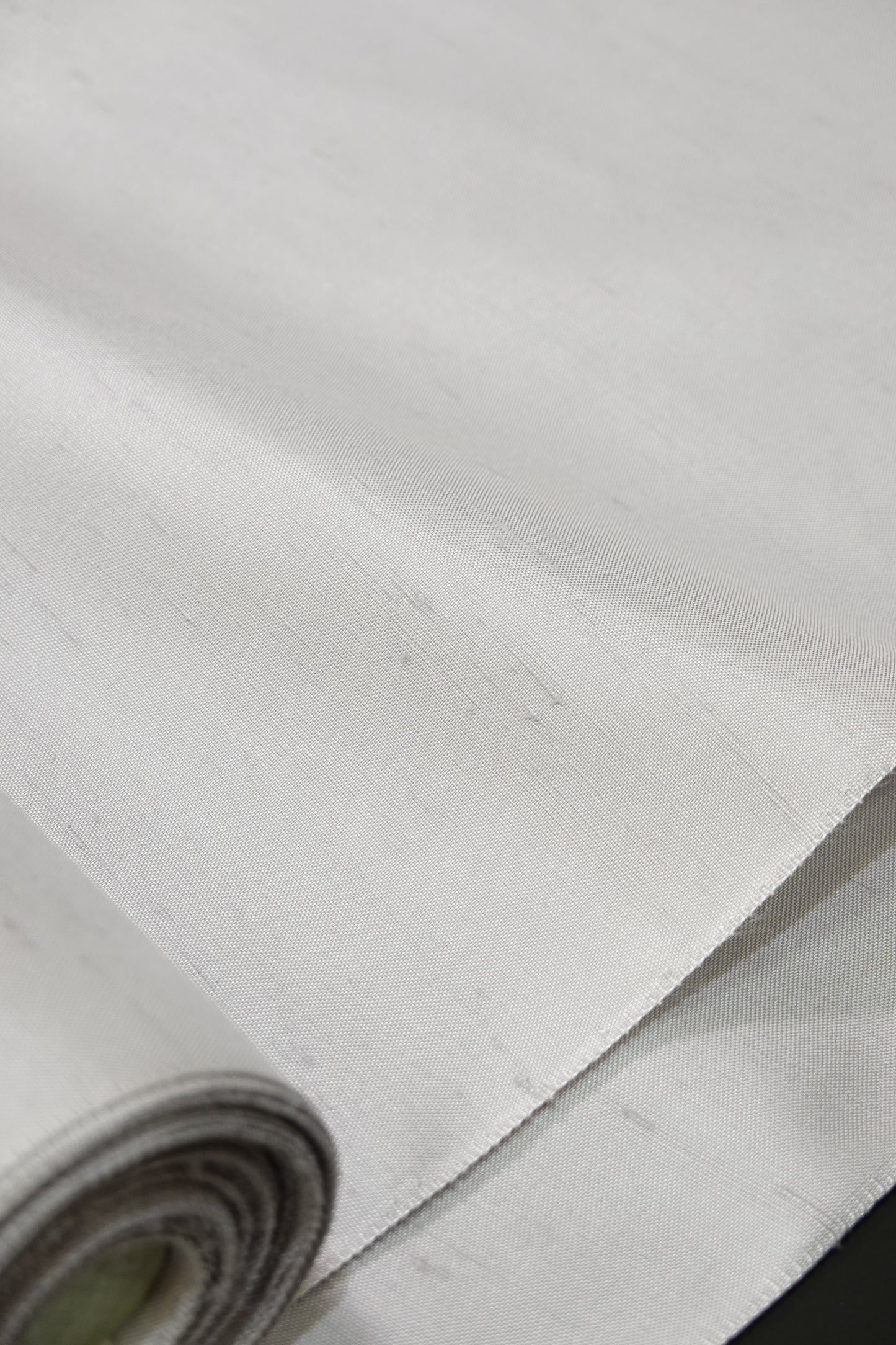 【白山工房】牛首紬 ‐ グレー無地【伝統的工芸品】