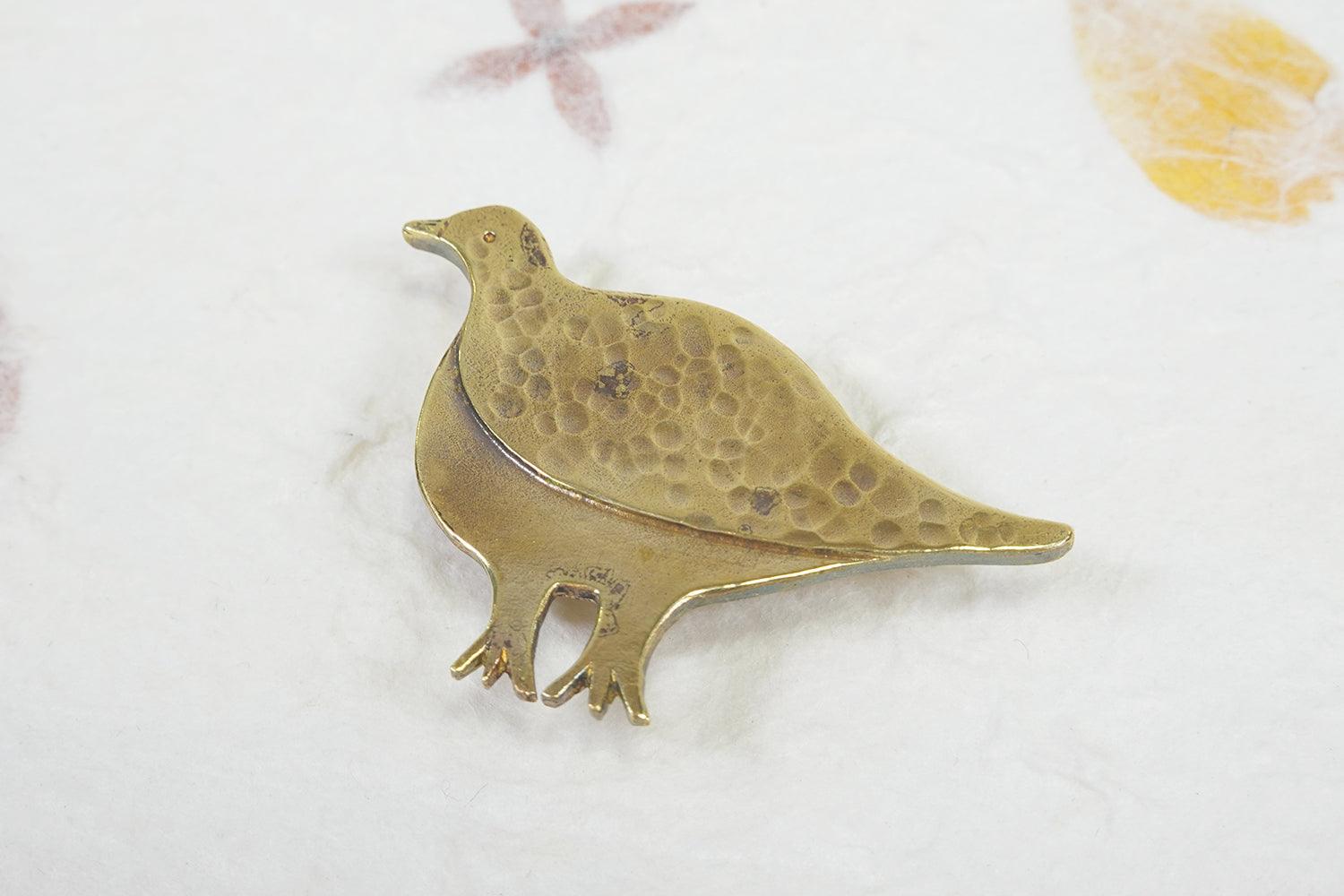 mauve〉山の帯留め 雷鳥 – きものKUREHA
