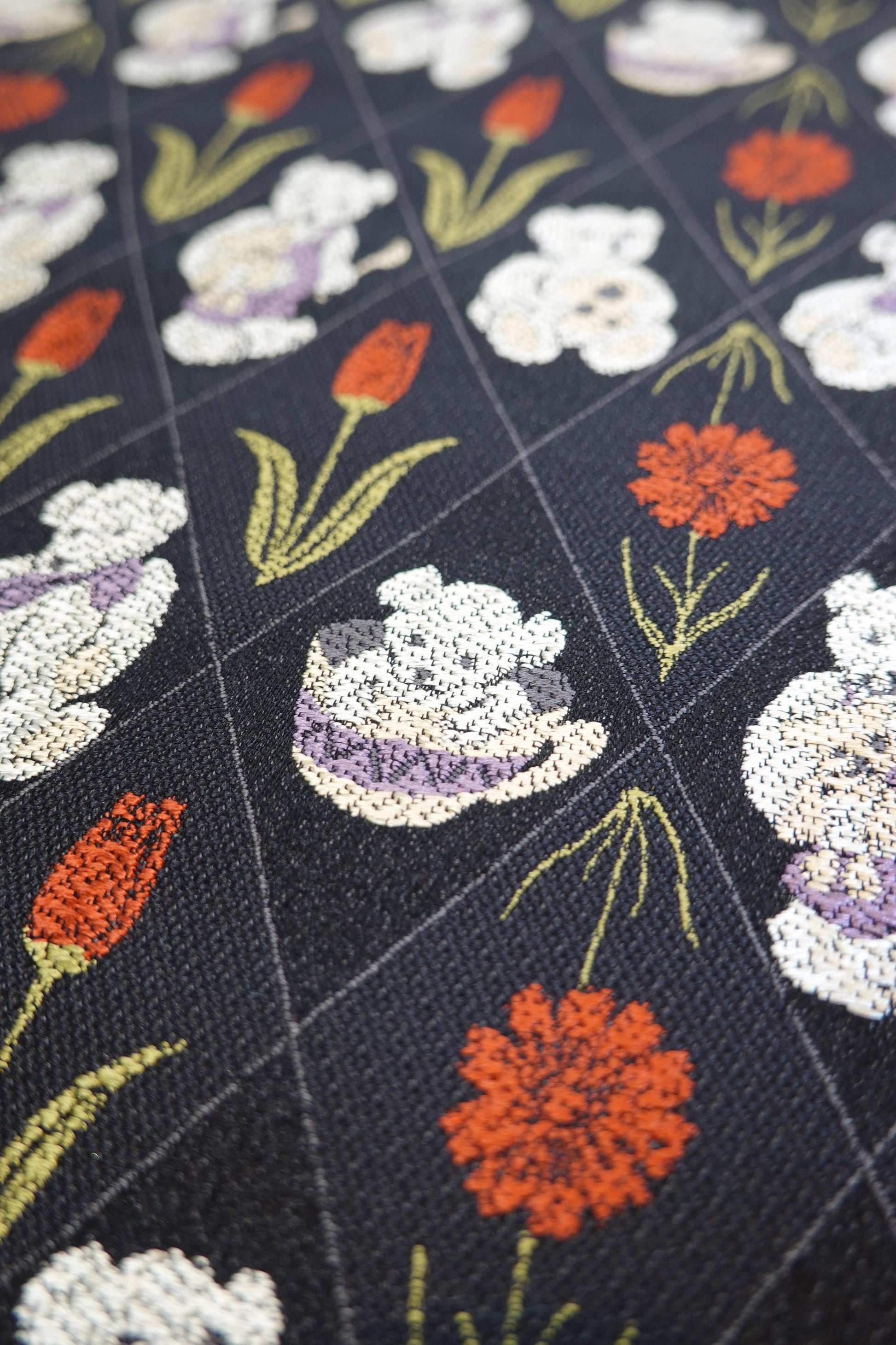 袋帯『テディベア』ｰくまの帯ｰ【西陣織】 - kimono KUREHA